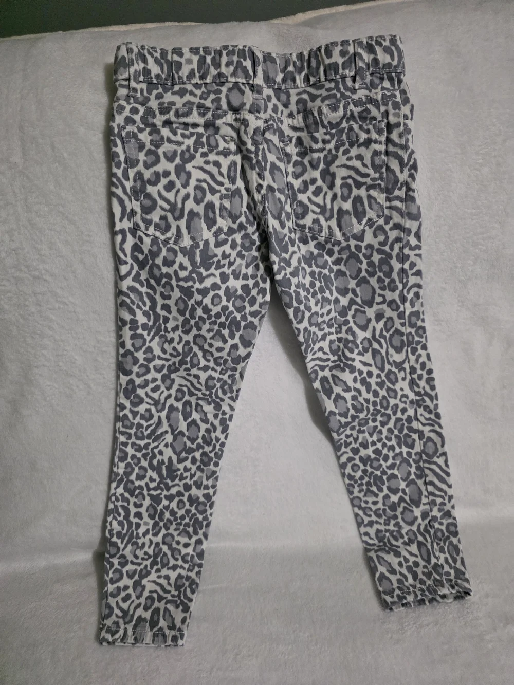 The Children's Place Gray Leopard Print Skinny Jeans